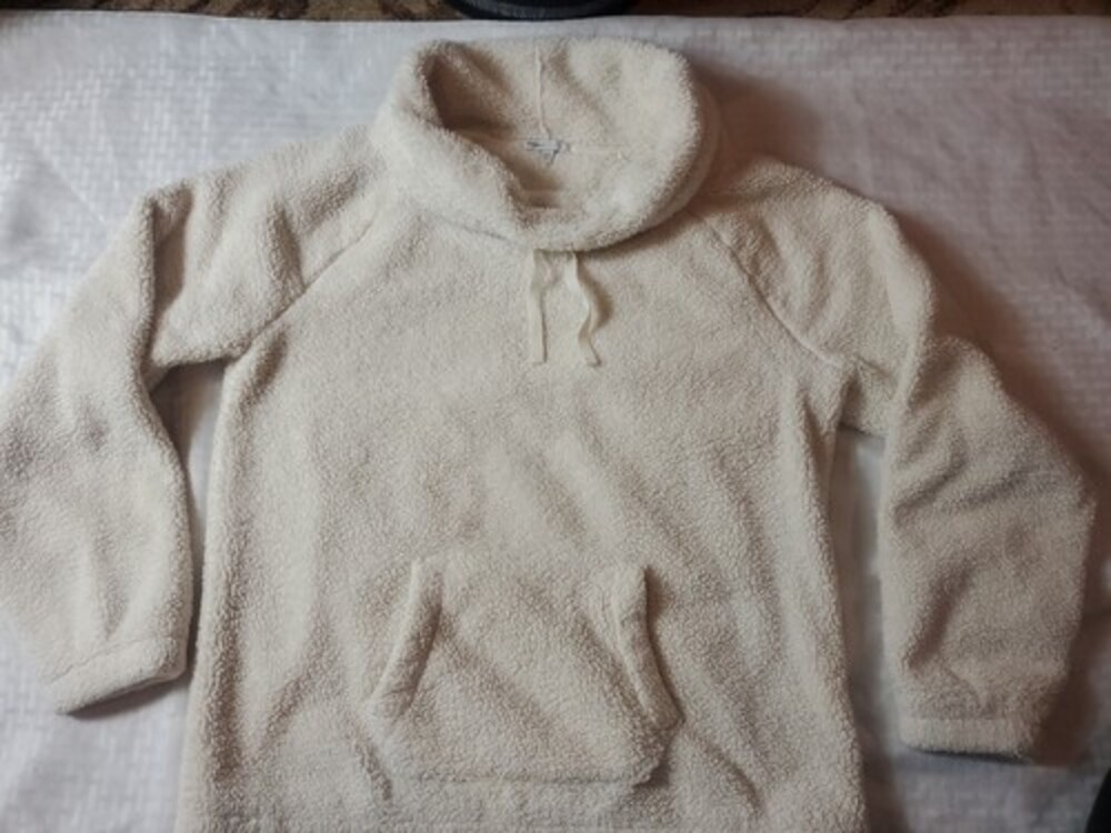 GAP Women’s Sherpa Ivory High Neck Sweater Medium Pullover